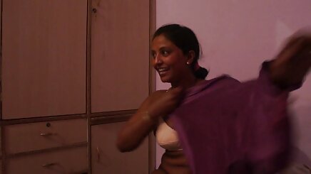 চেইন দুই নারী বাঙালি সেক্স ভিডিও এইচডি প্রলোভন (2017)