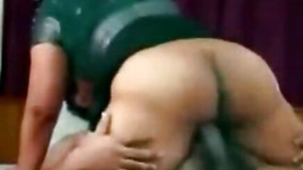 এক মহিলা সেক্স ভিডিও এইচডি সেক্স ভিডিও এইচডি বহু পুরুষ
