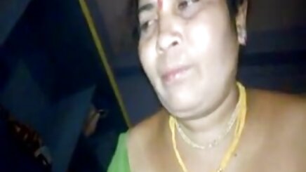 বাঁড়ার রস বাংলা এইচডি সেক্স ভিডিও খাবার